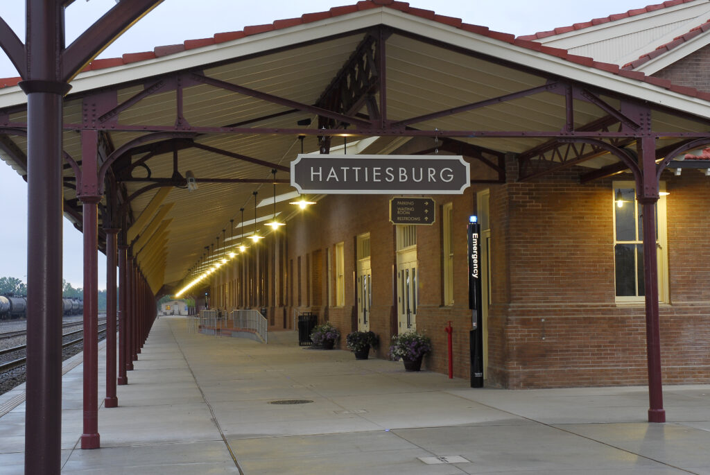 hattiesburg train depot