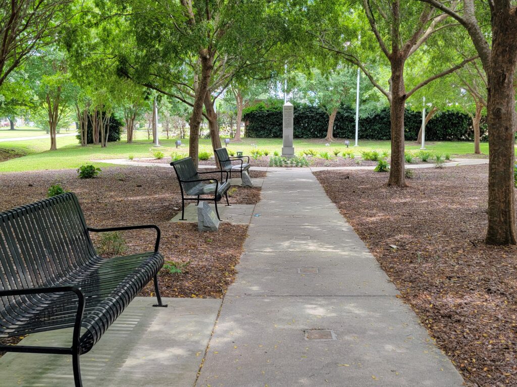 Memorial-Bench