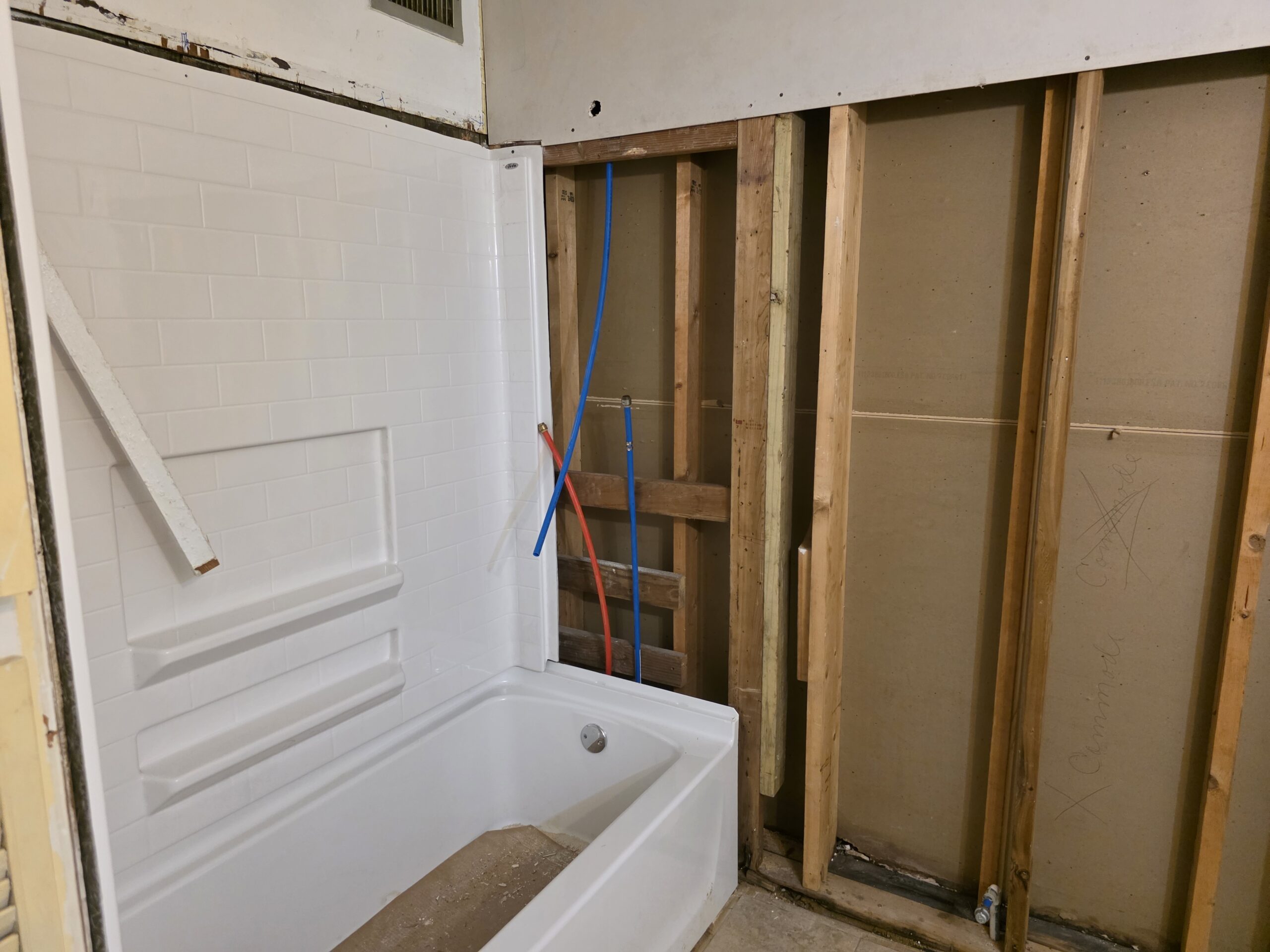 Hillside-bathroom